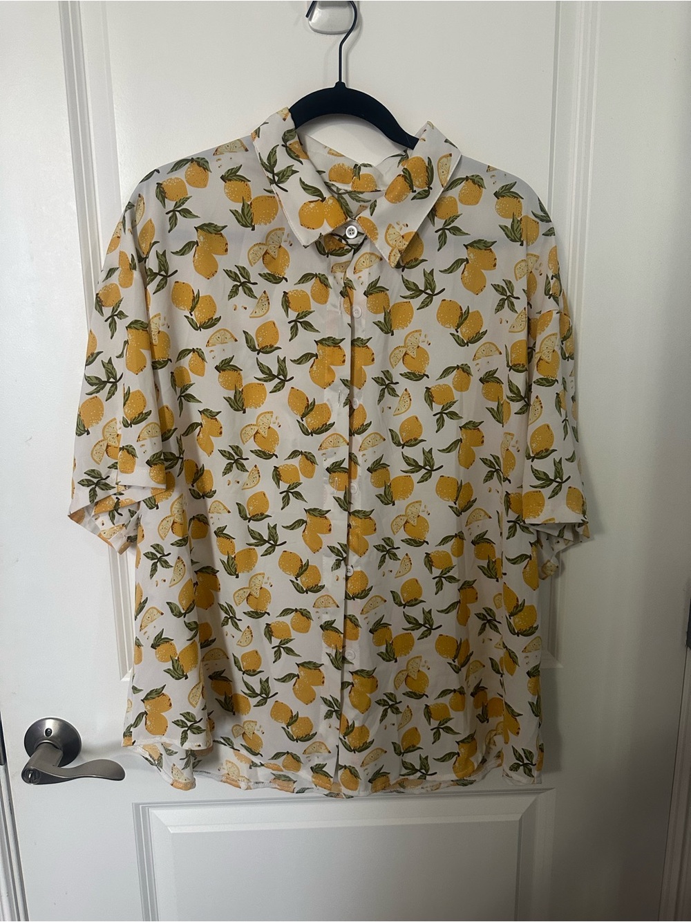 SHEIN White Lemon Print Short Sleeve Blouse